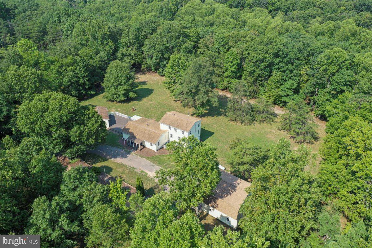 OWL HOLLOW CABINS - Residential