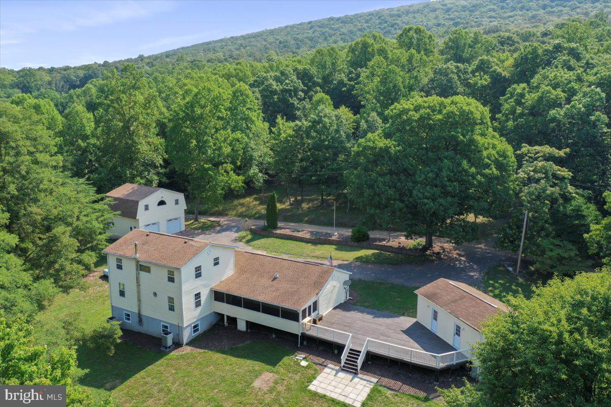 OWL HOLLOW CABINS - Residential