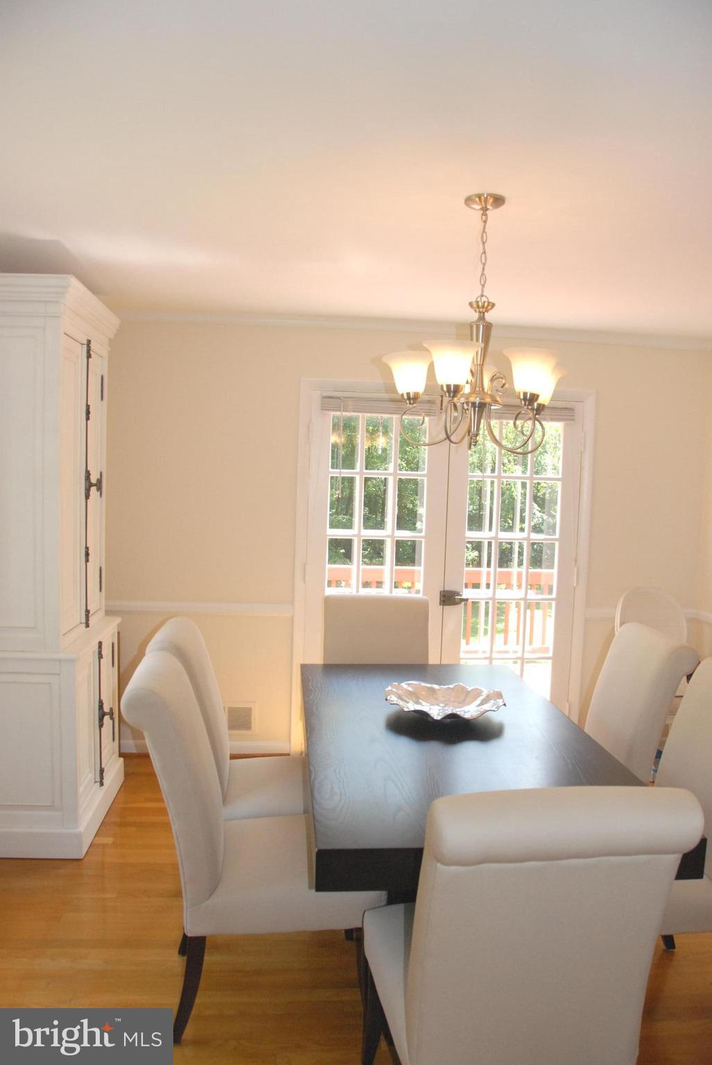 HOLLINDALE - Residential