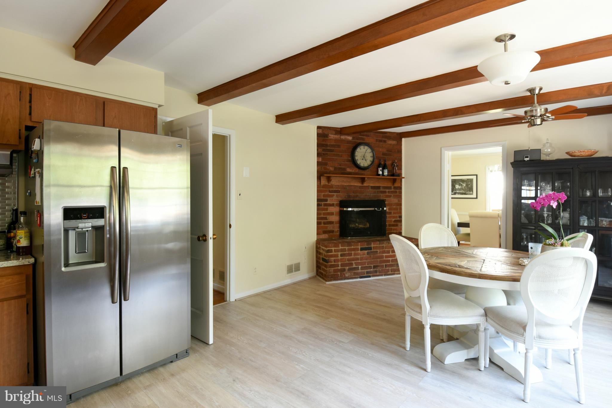 HOLLINDALE - Residential