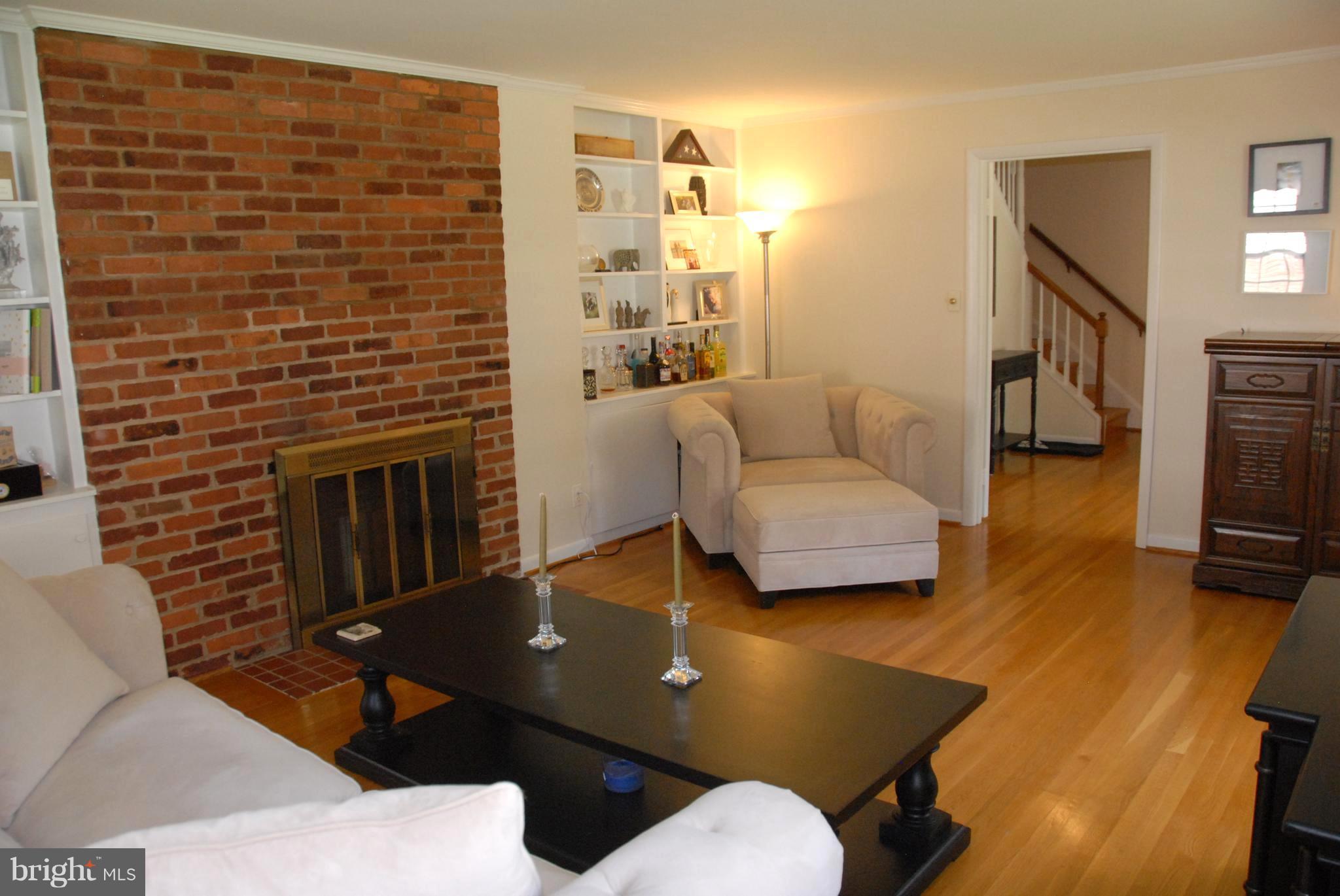 HOLLINDALE - Residential