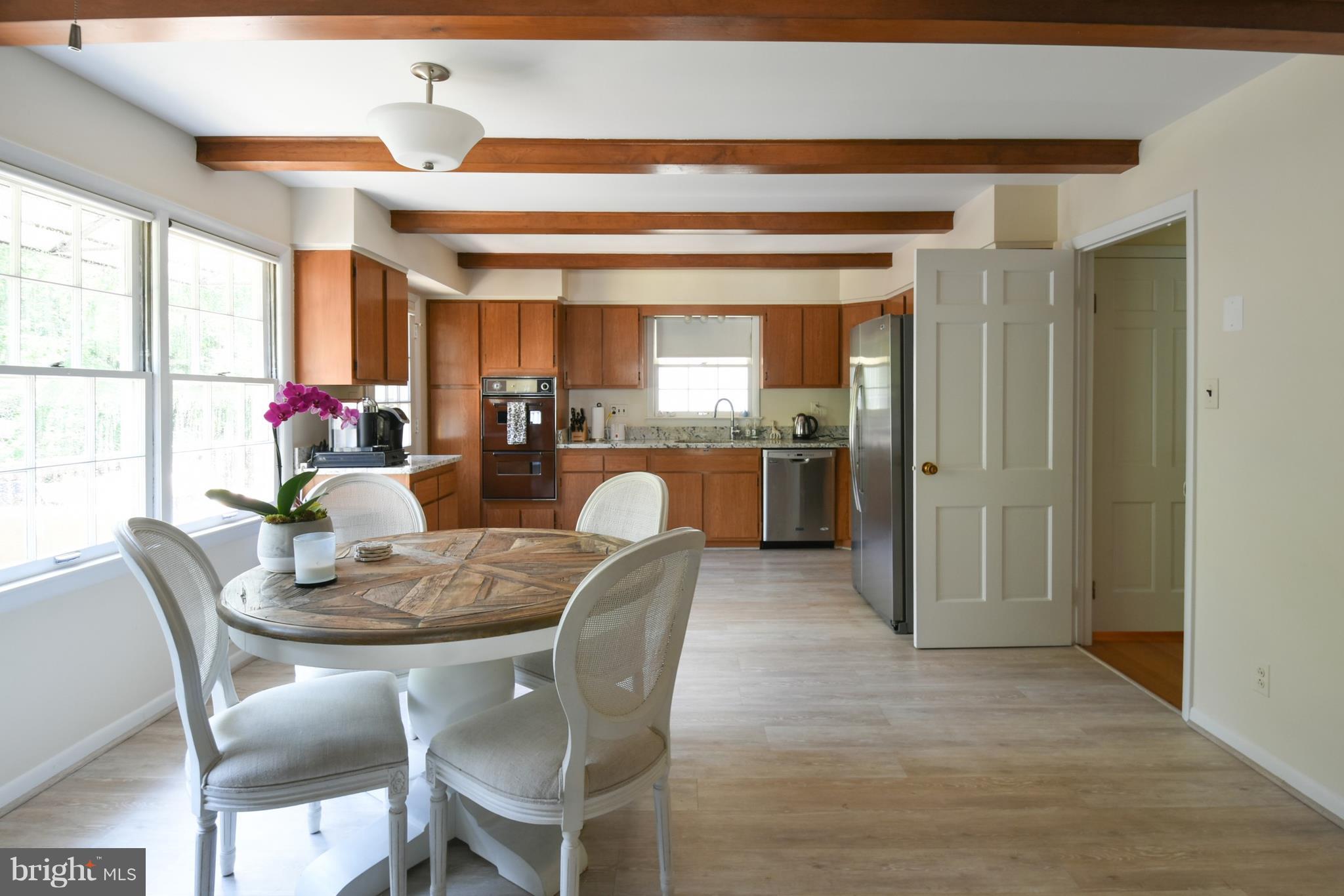 HOLLINDALE - Residential