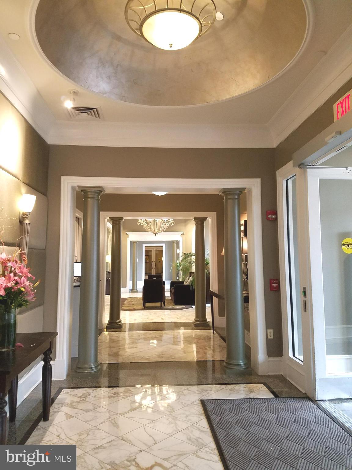 851 N GLEBE ROAD 1405