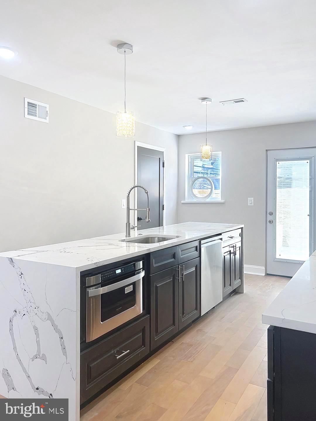 NEWBOLD - Residential