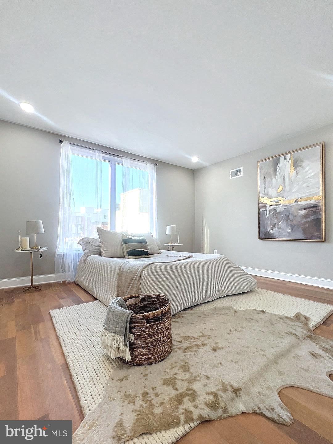 NEWBOLD - Residential