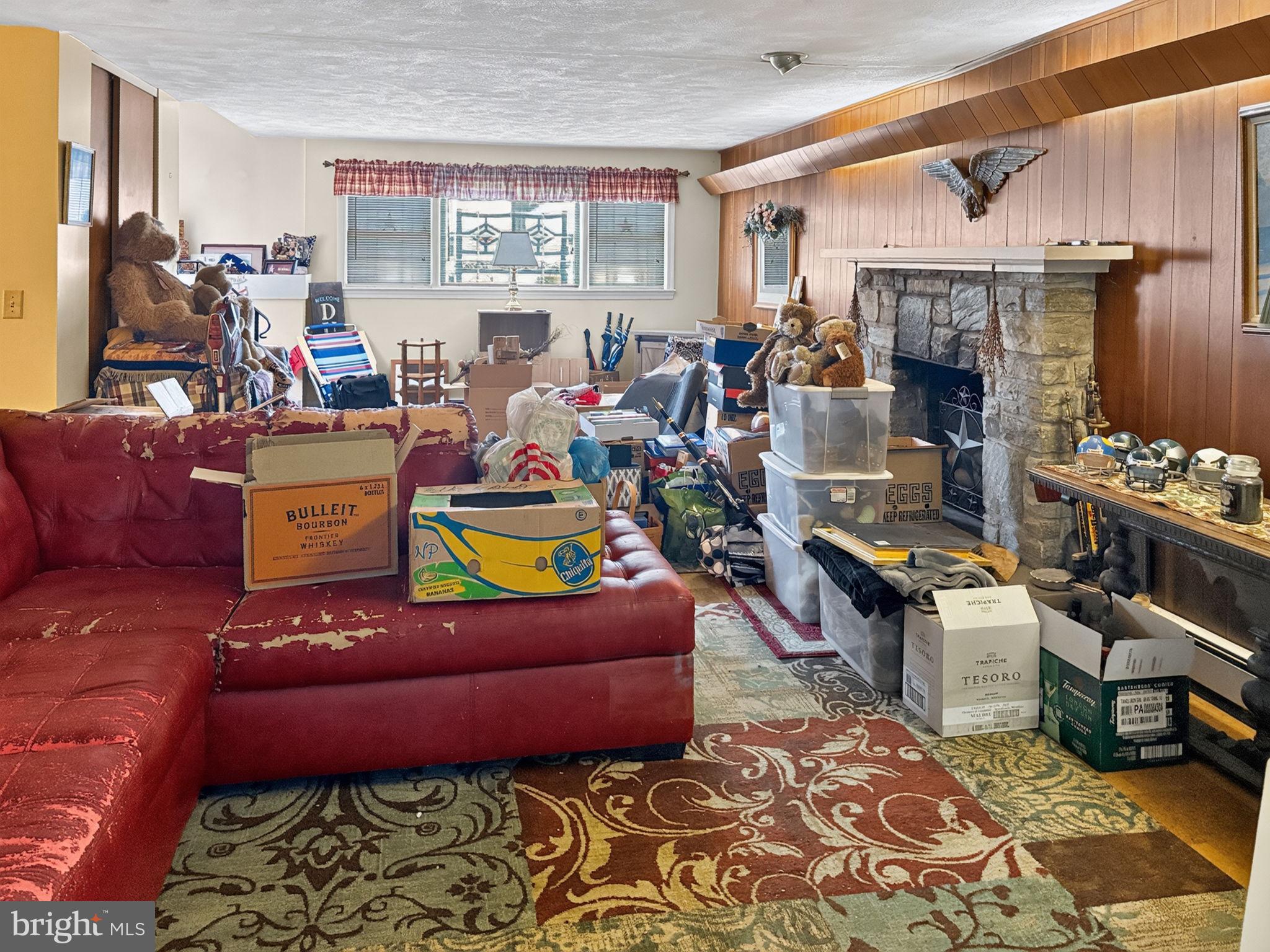 50 E 7TH AVENUE