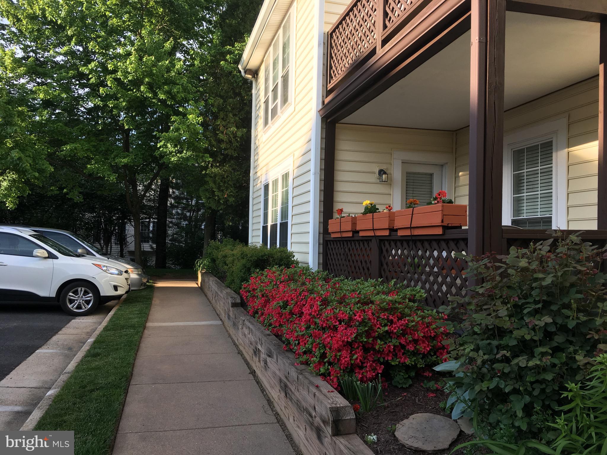 THE OAKTON - Residential Lease