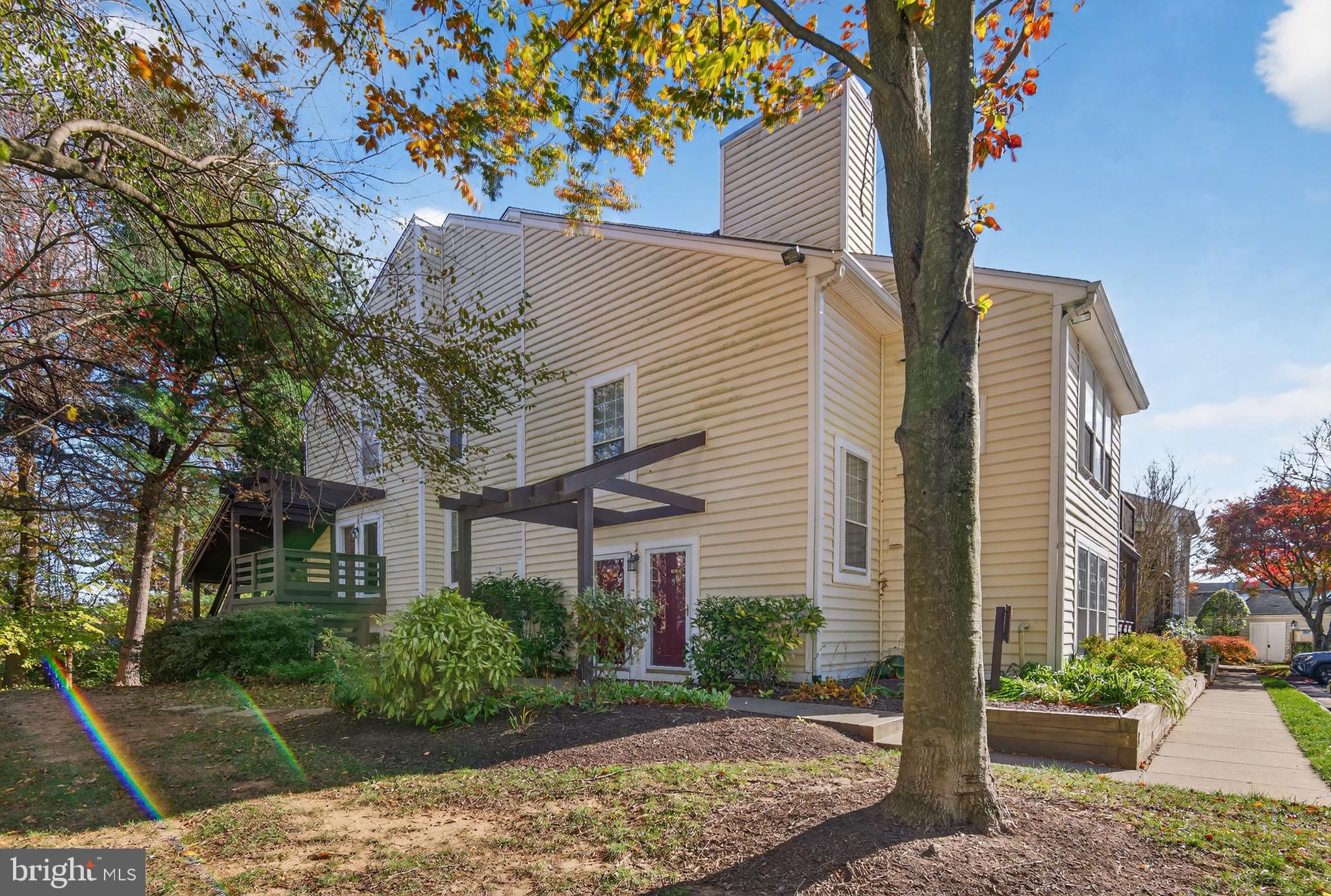 THE OAKTON - Residential Lease