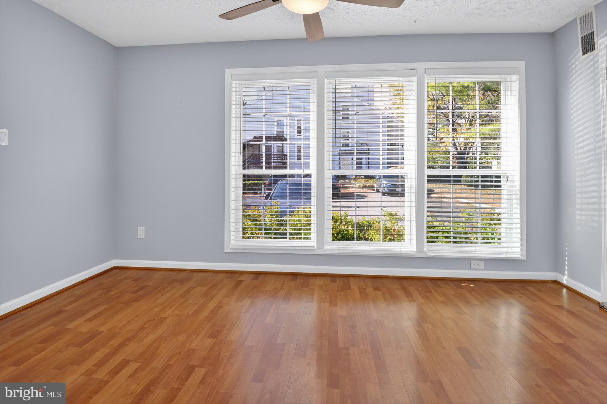 THE OAKTON - Residential Lease