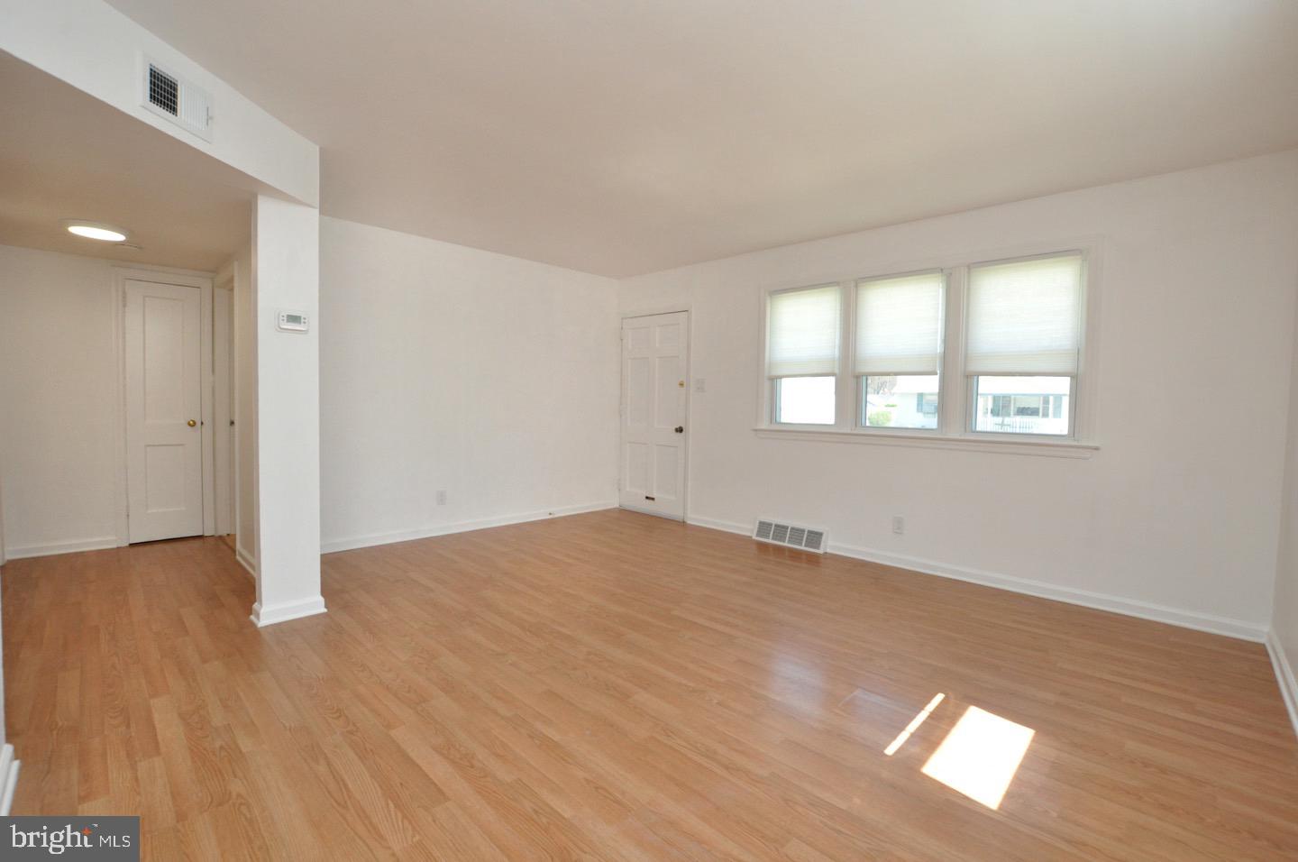 432 N COLES AVENUE