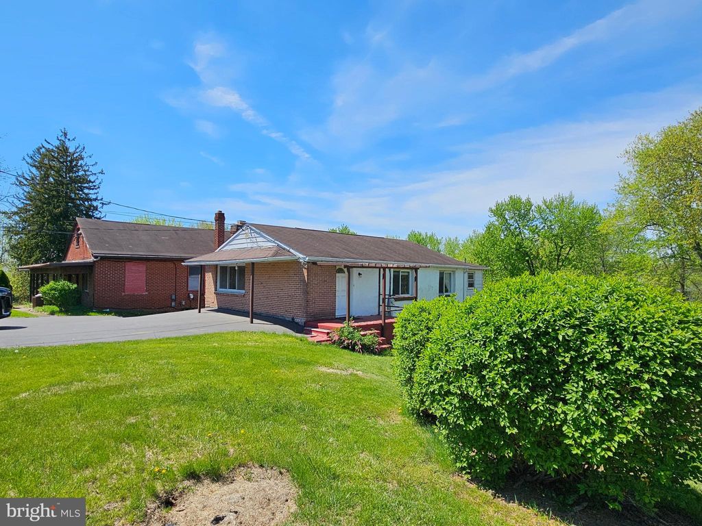 Photo of 1020 Spur Road, SOUDERTON, PA 18964 (MLS # PABU2111866)