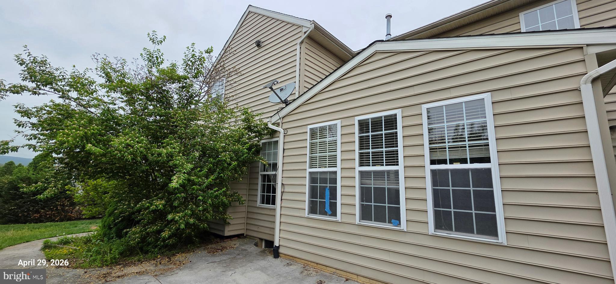 CLOVER RIDGE - Residential