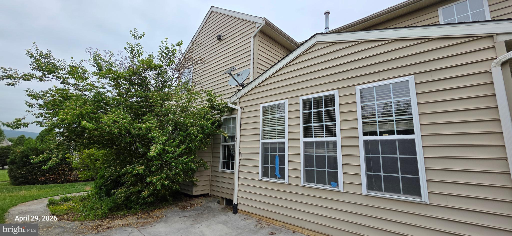 CLOVER RIDGE - Residential