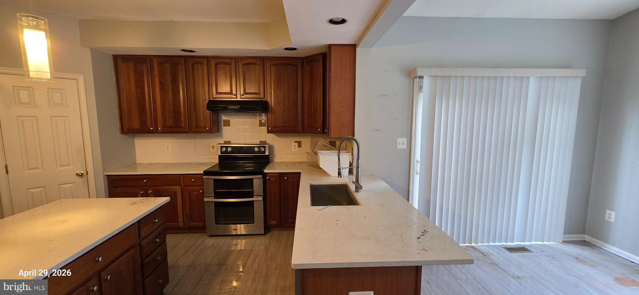 CLOVER RIDGE - Residential