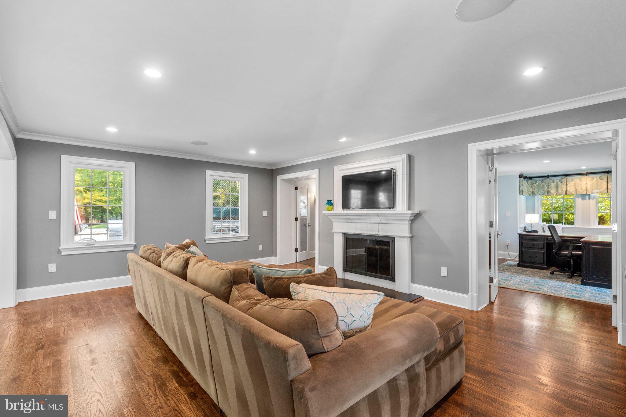 GLEN MILL VILLAGE - Residential