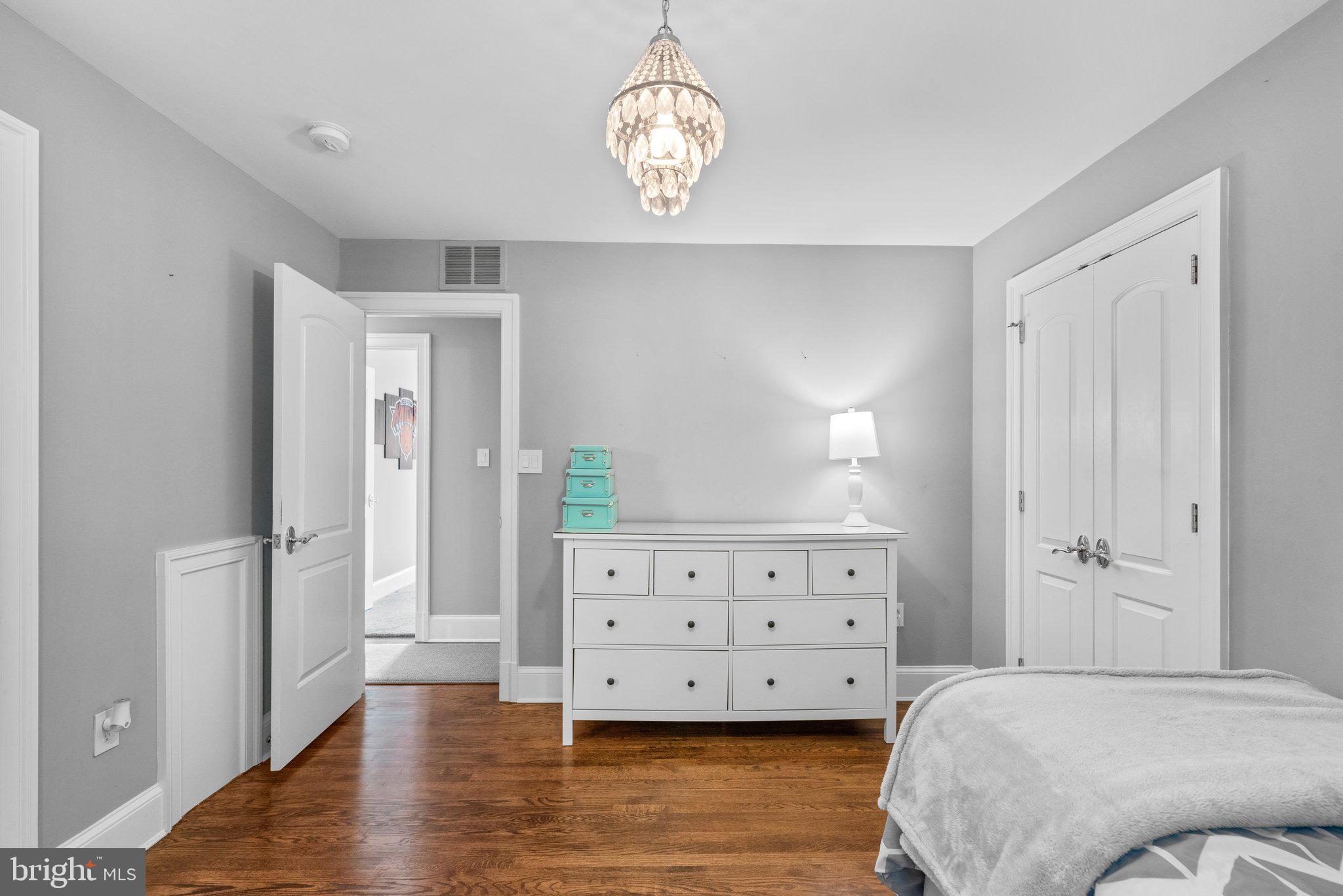 GLEN MILL VILLAGE - Residential