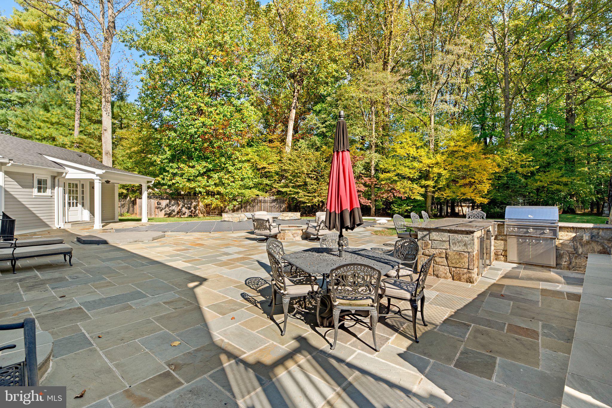 GLEN MILL VILLAGE - Residential