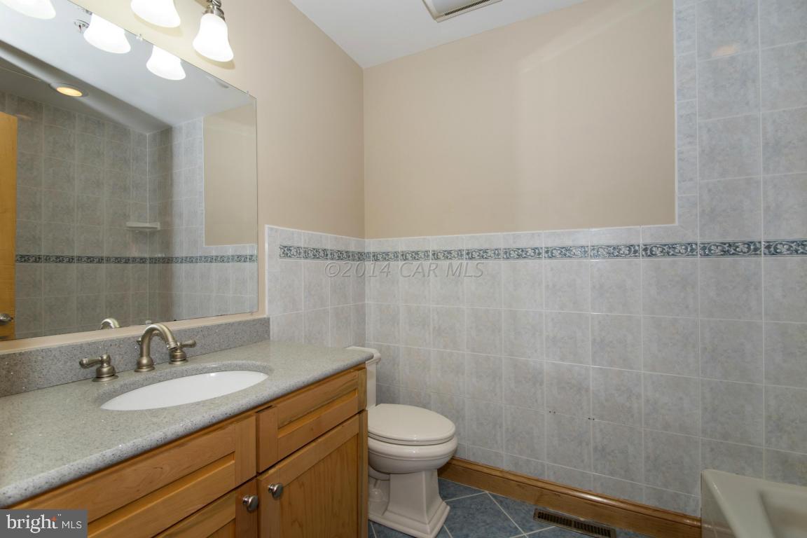 BAY SHORES - Residential