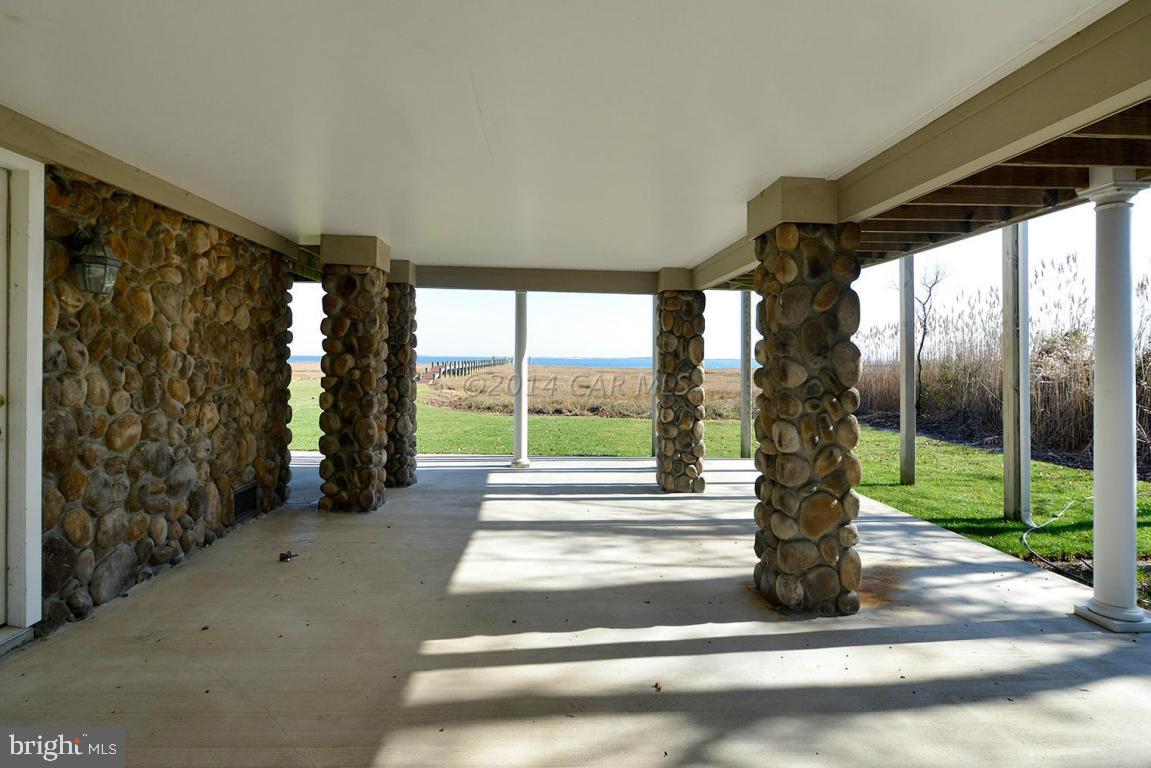 BAY SHORES - Residential