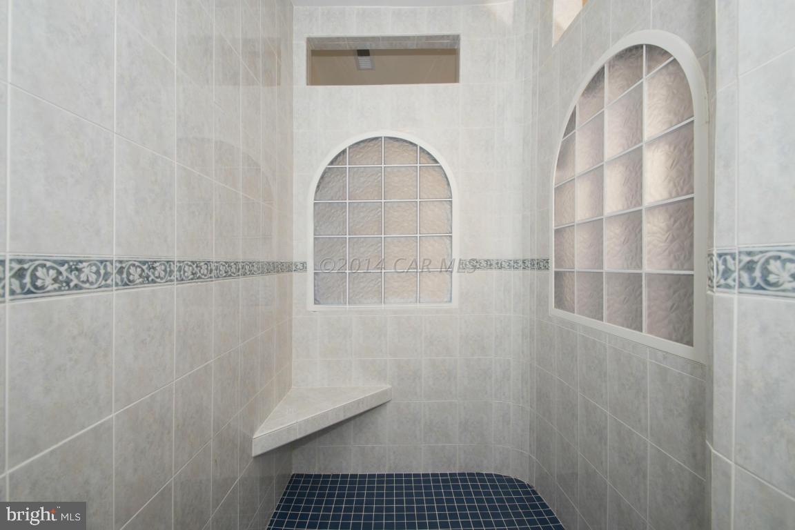 BAY SHORES - Residential