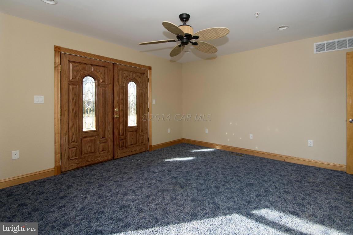 BAY SHORES - Residential