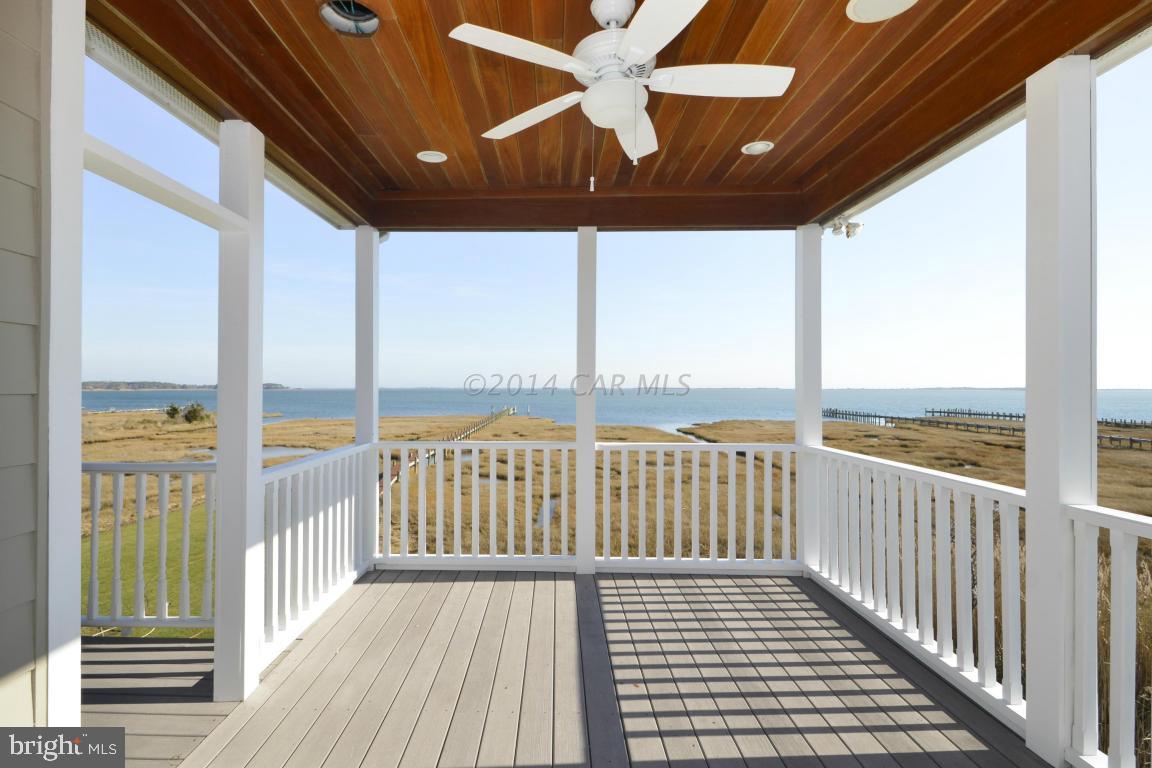 BAY SHORES - Residential