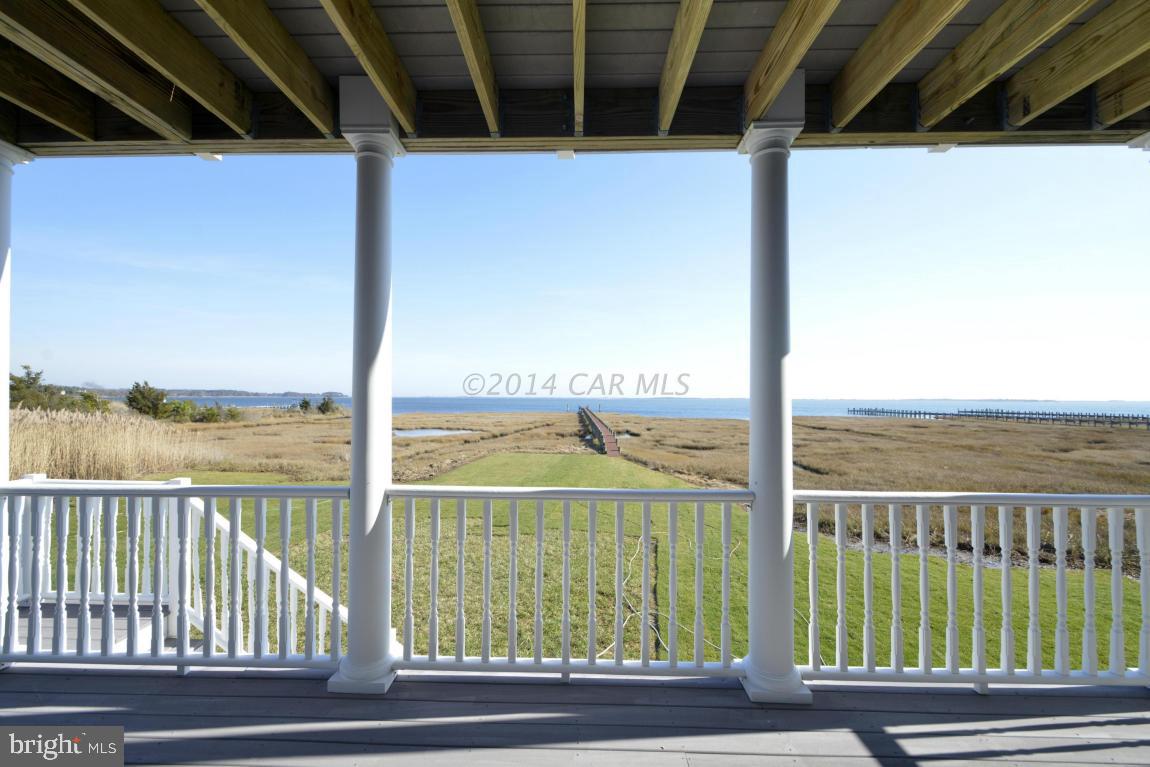 BAY SHORES - Residential