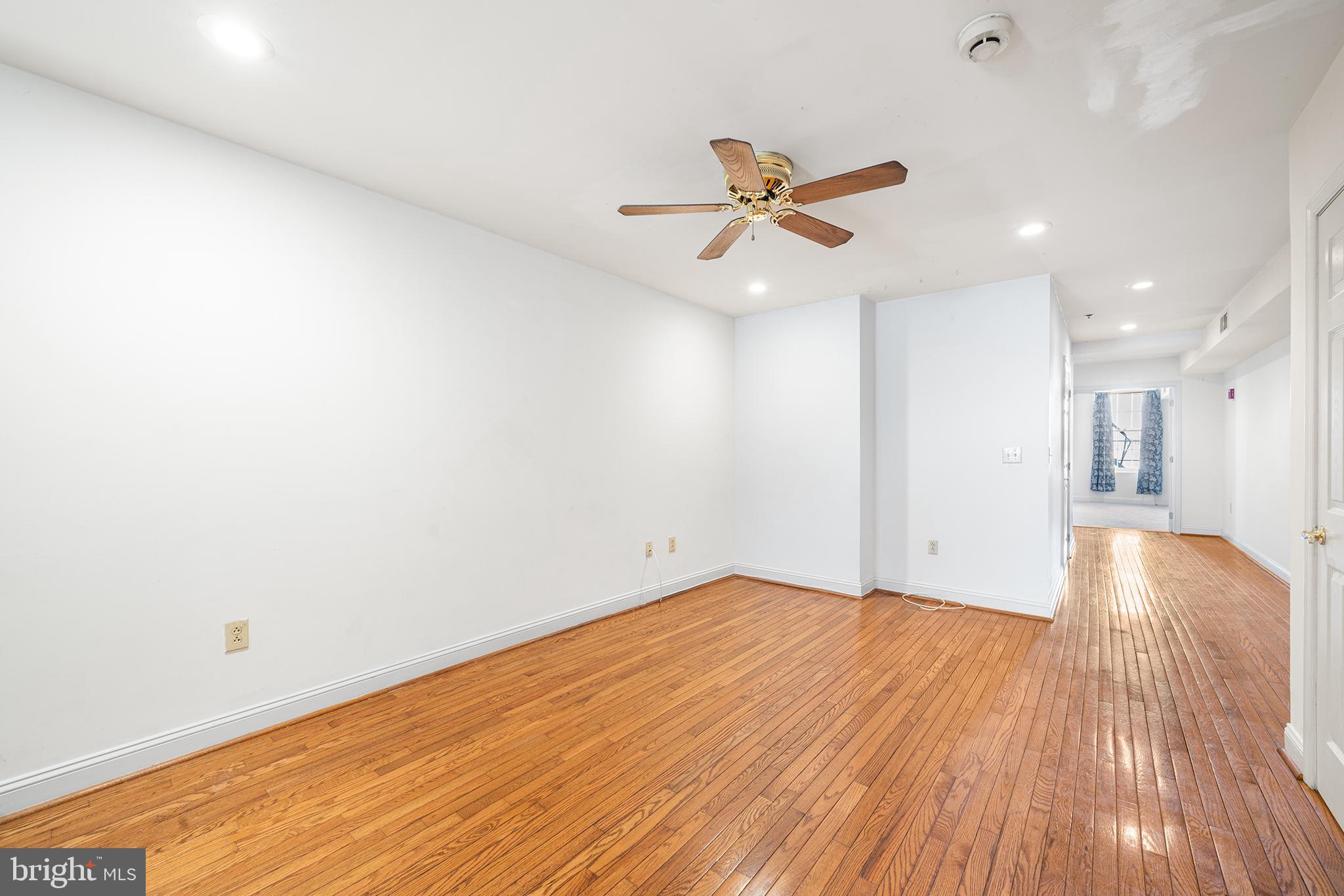 OLD CITY - Residential Lease