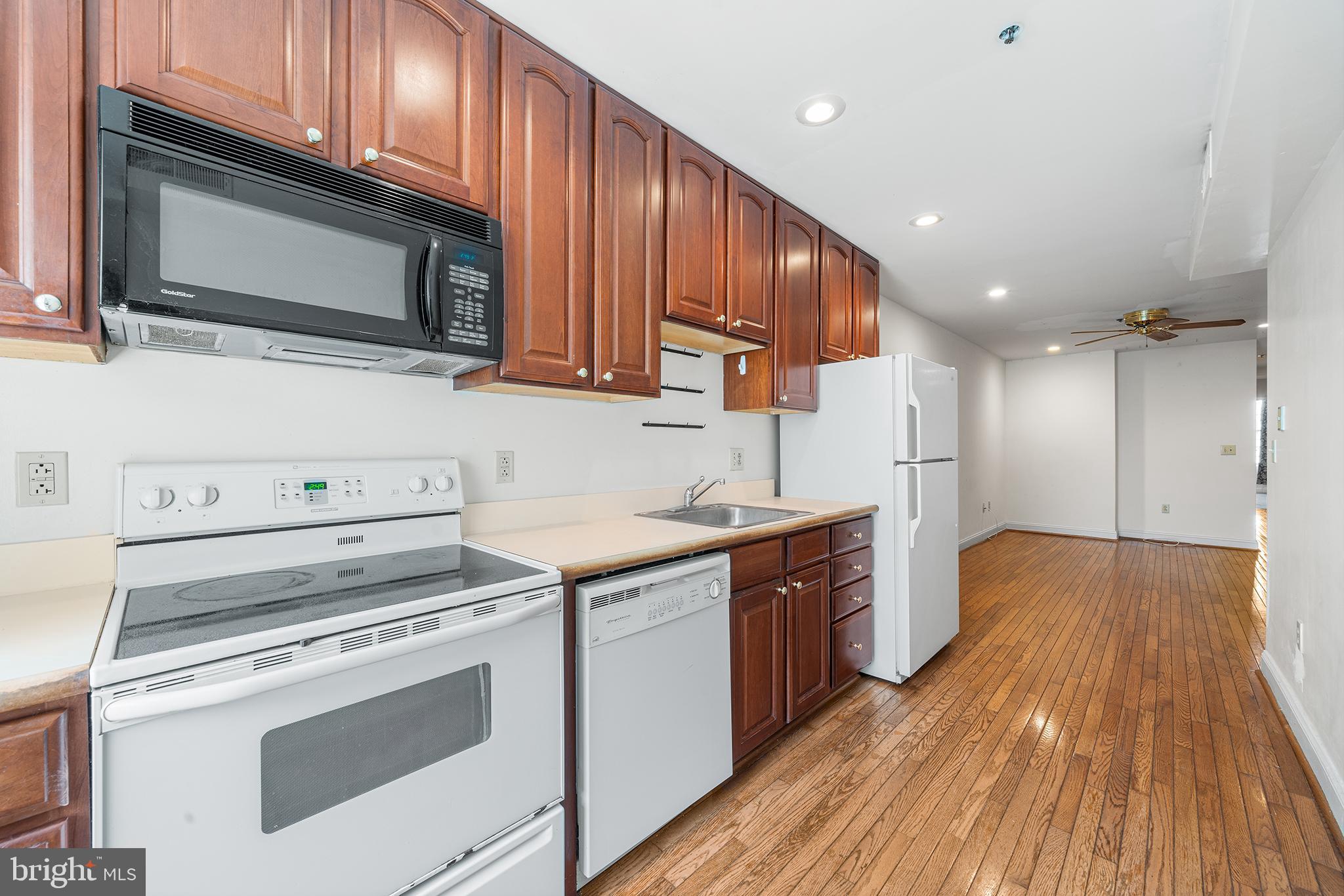 OLD CITY - Residential Lease