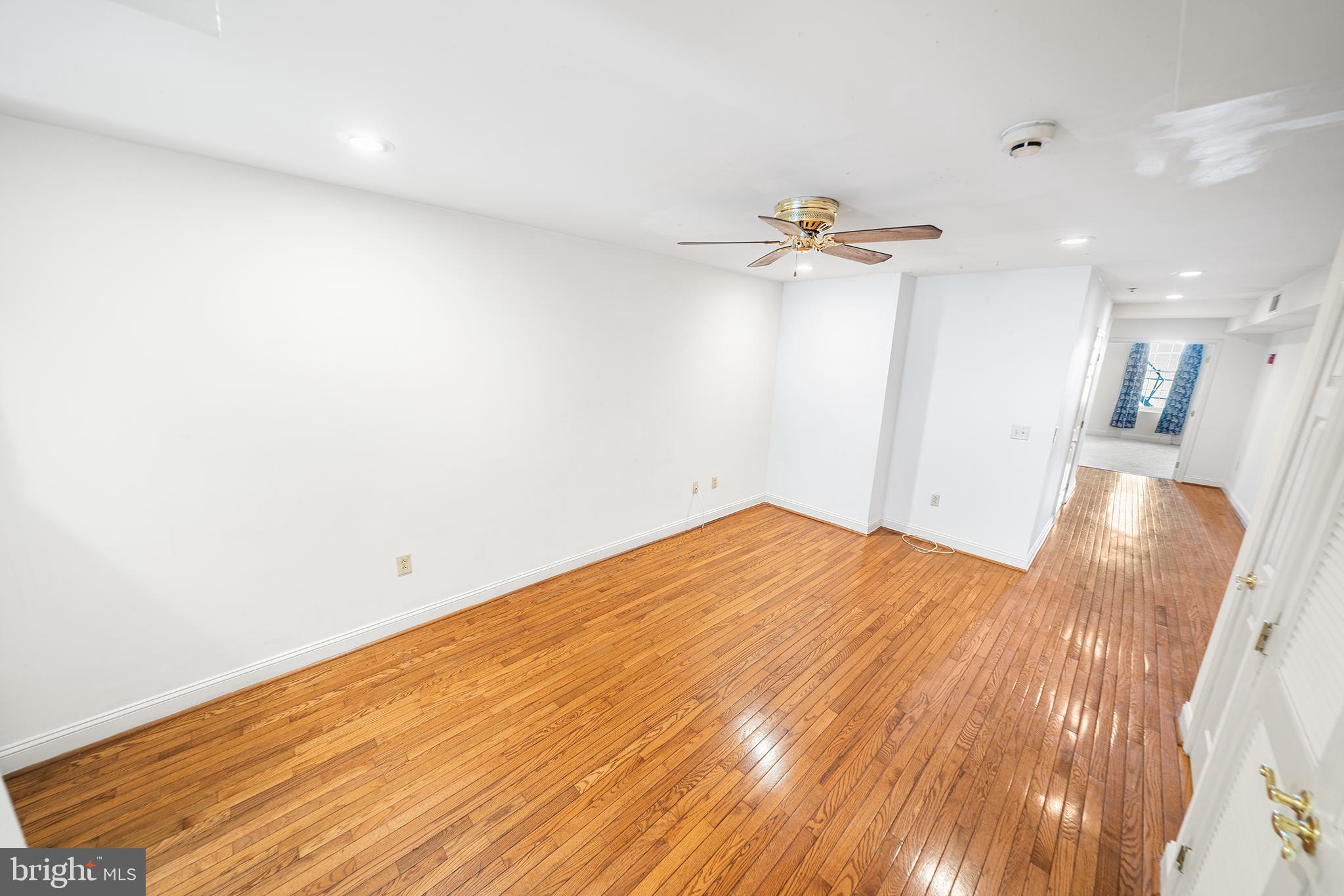 OLD CITY - Residential Lease