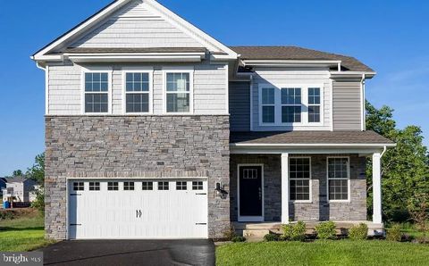 114 TEABERRY COURT READING PA 19608