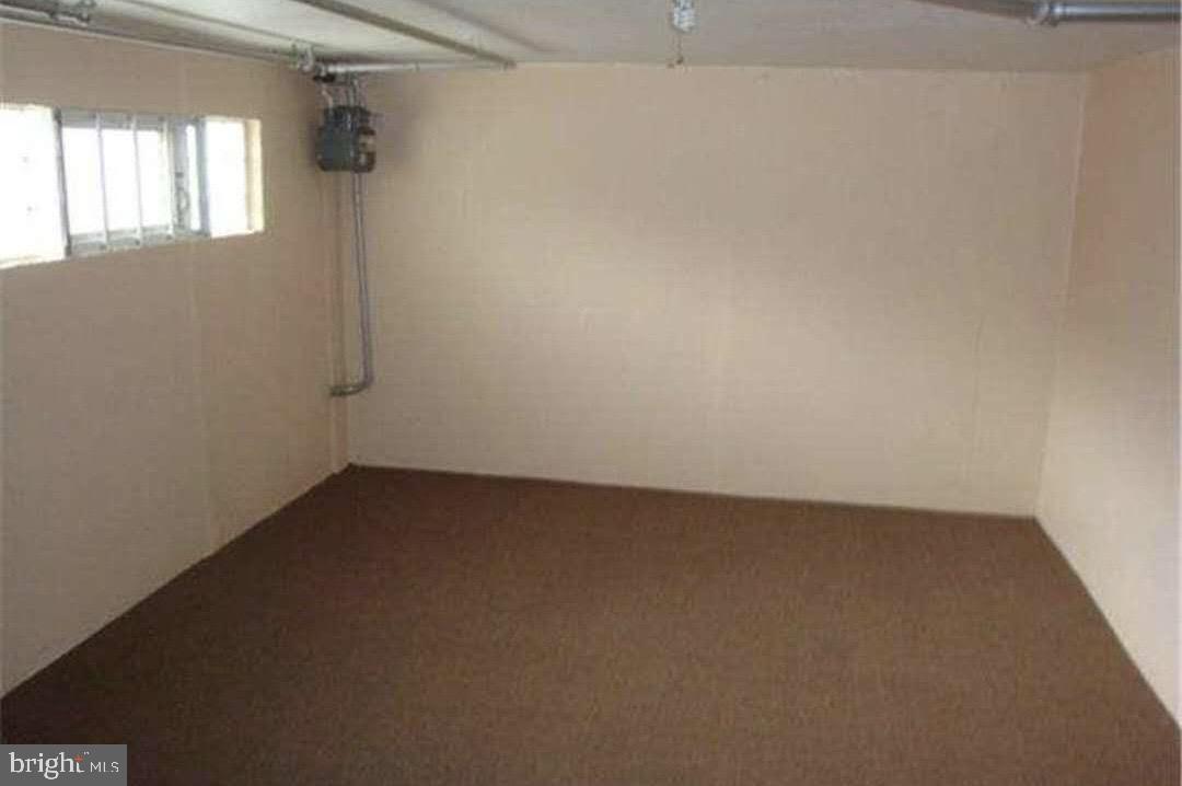 PHILADELPHIA (NORTHEAST) - Residential