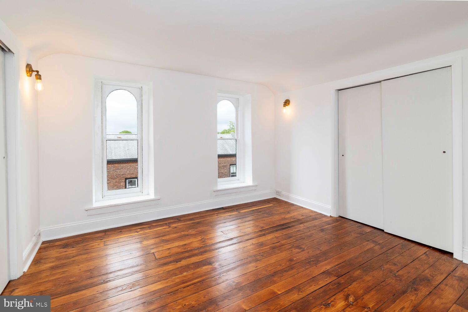 GERMANTOWN - Residential