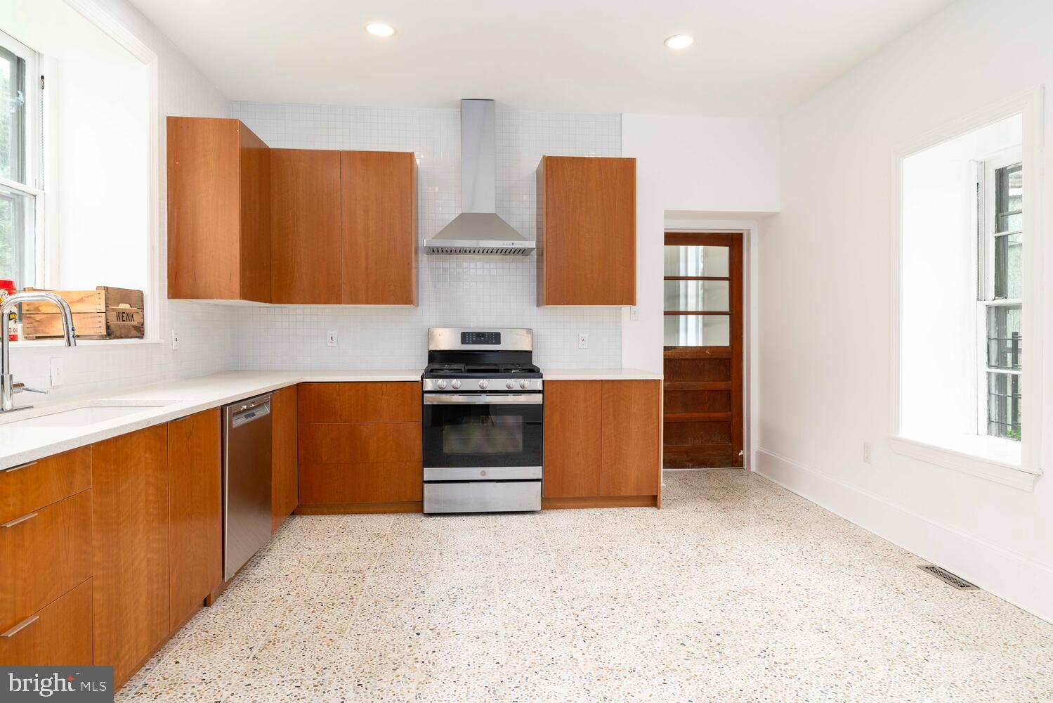 GERMANTOWN - Residential