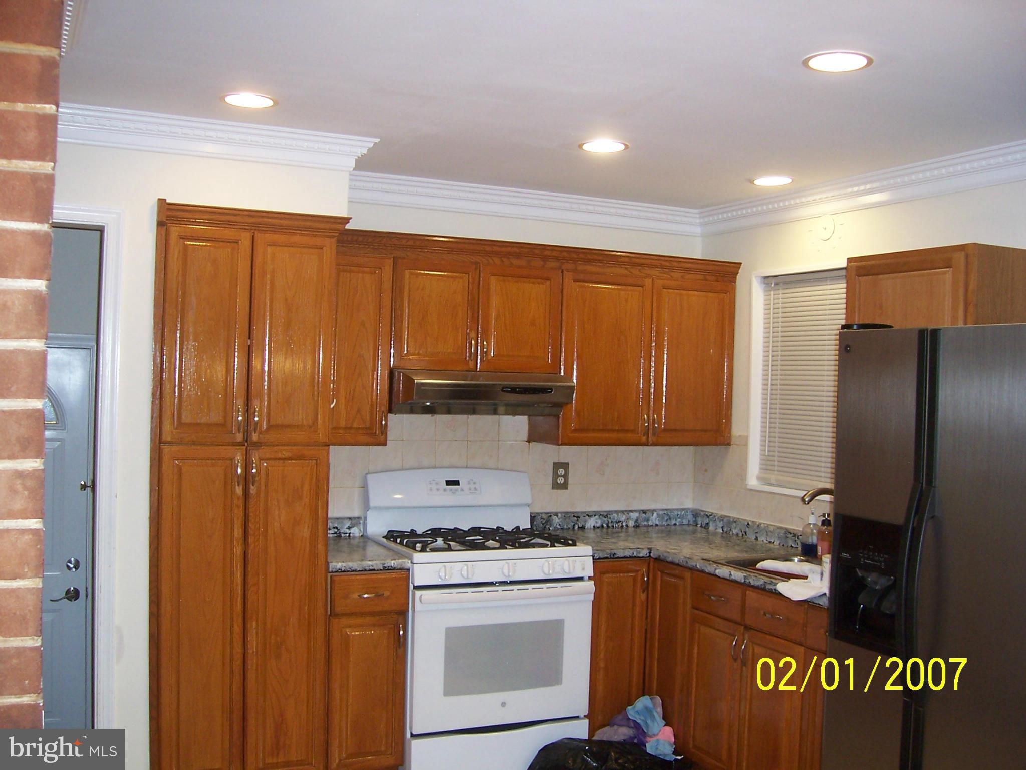 NORTH SPRINGFIELD - Residential