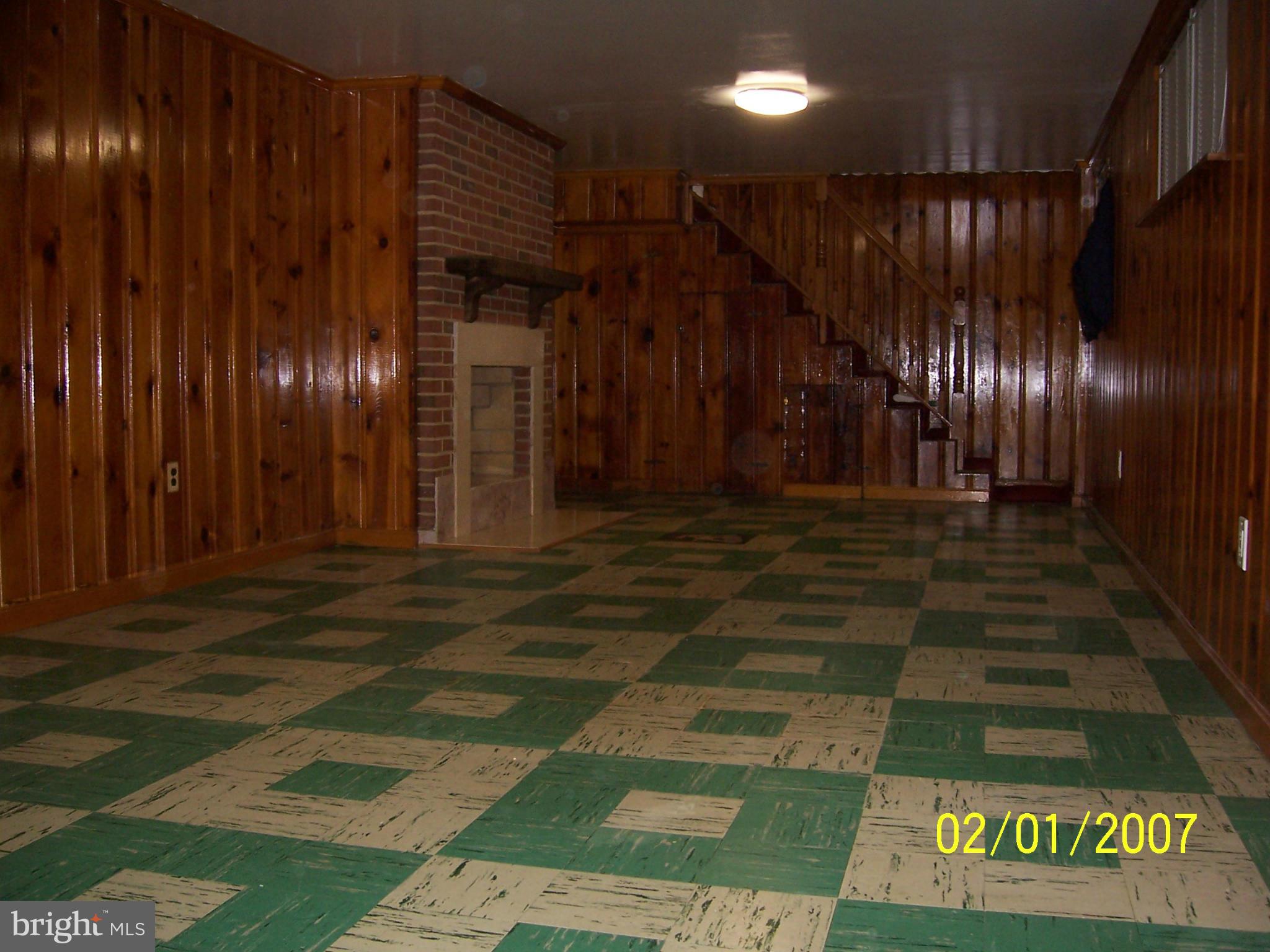 NORTH SPRINGFIELD - Residential