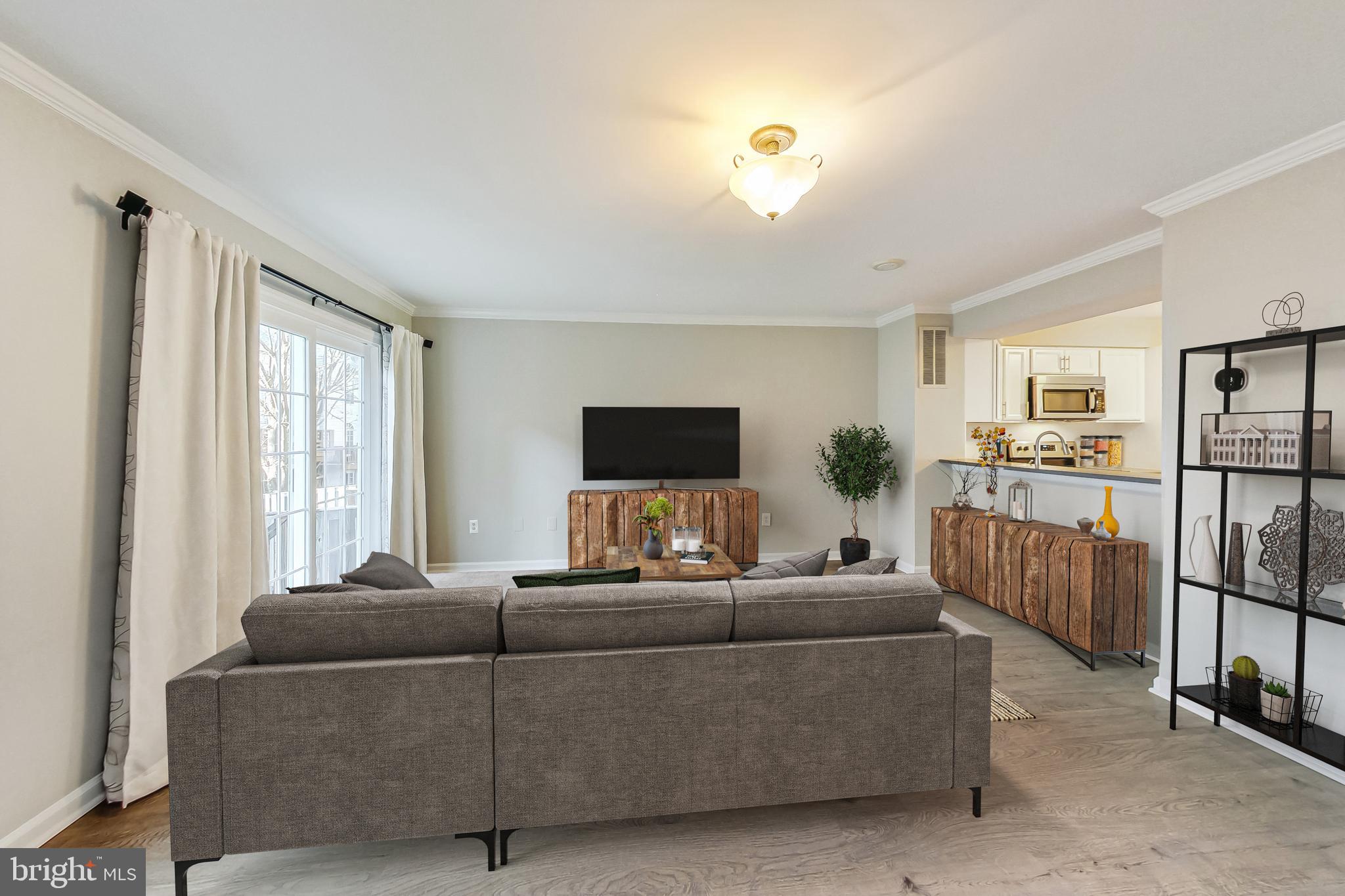 GUNNERS LAKE VILLAGE - Residential