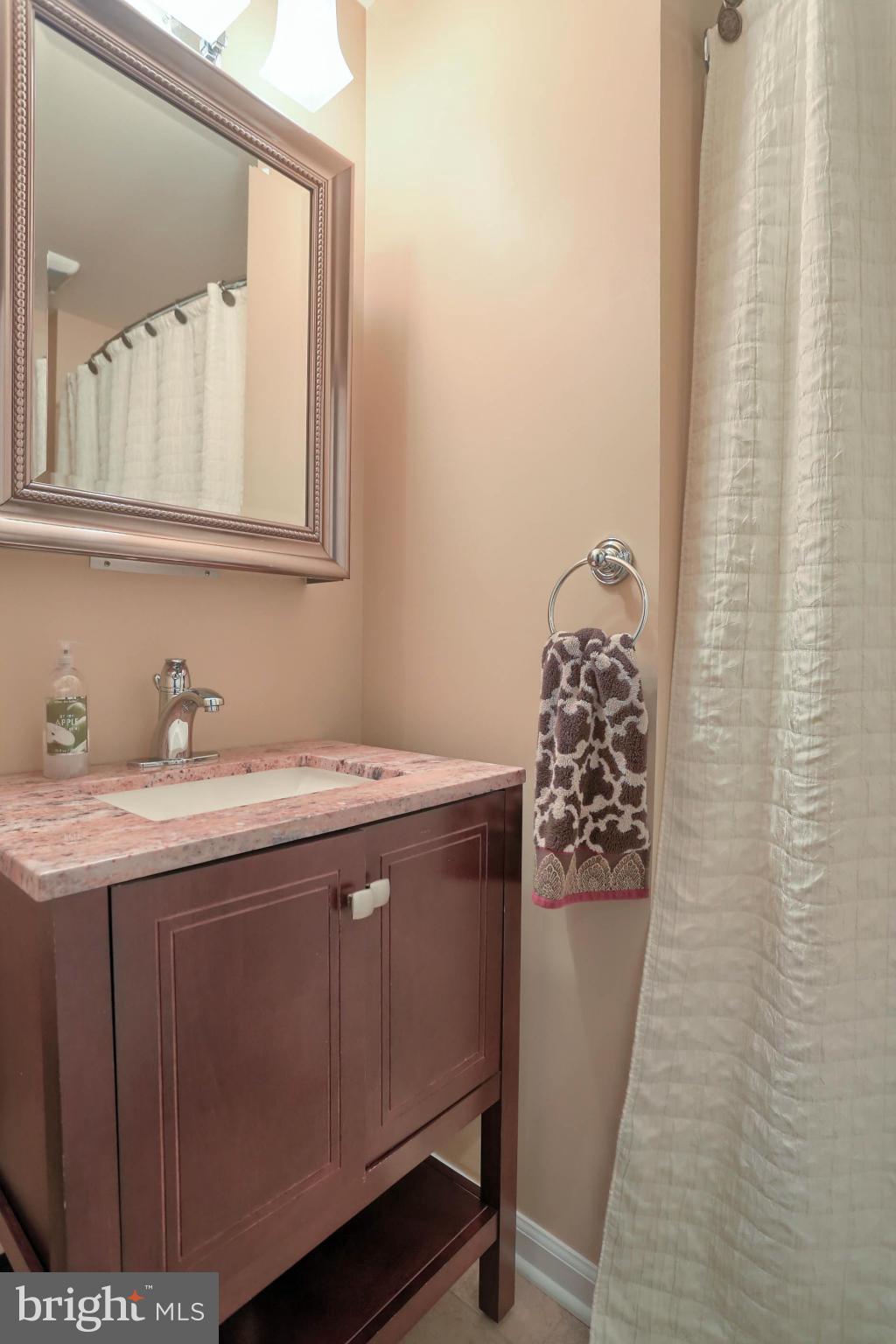 FOUNTAIN GLEN - Residential