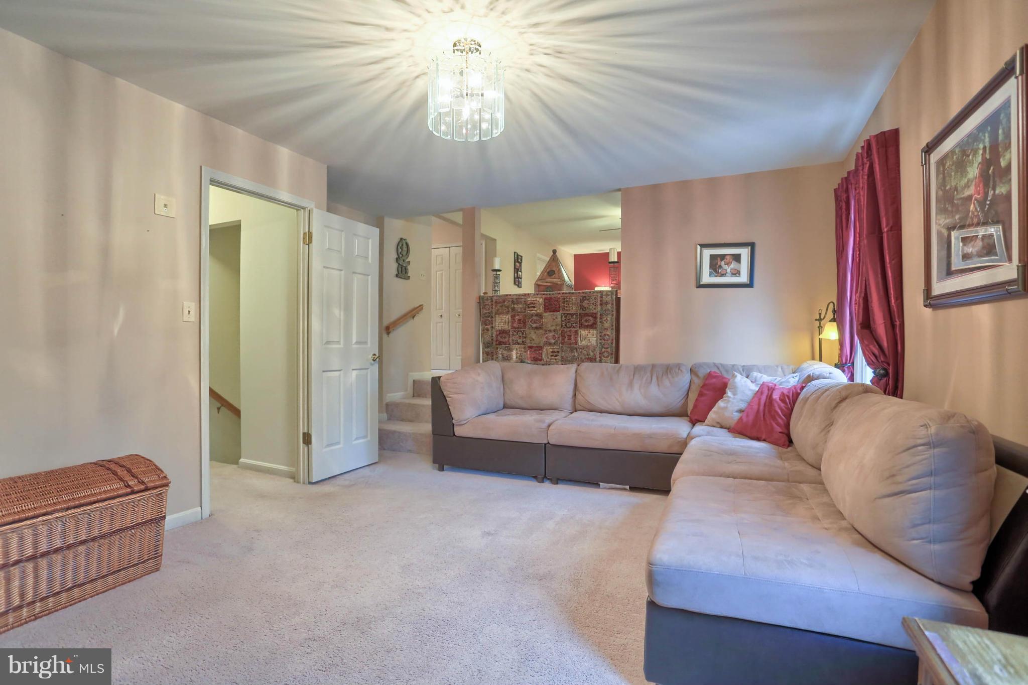 FOUNTAIN GLEN - Residential