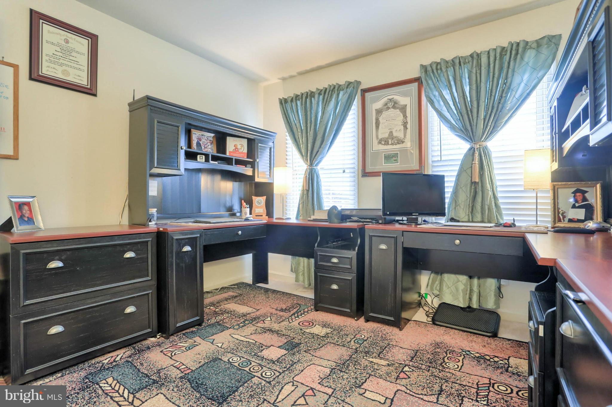 FOUNTAIN GLEN - Residential