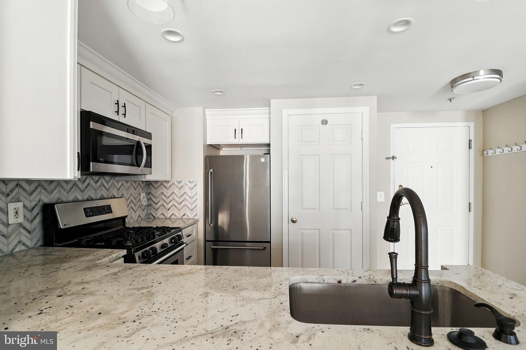 3830 9TH STREET N 605W