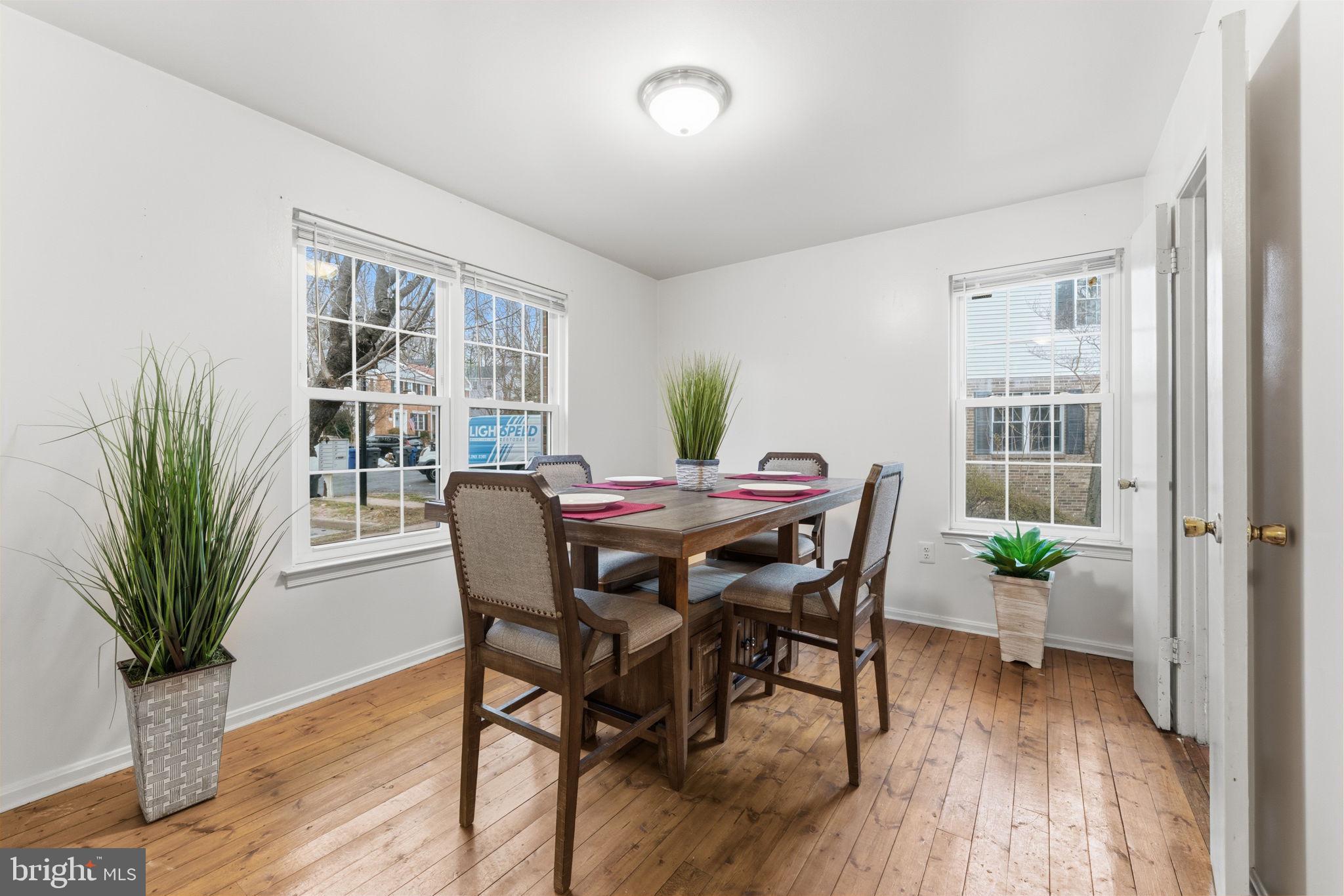 5765 HERITAGE HILL DRIVE