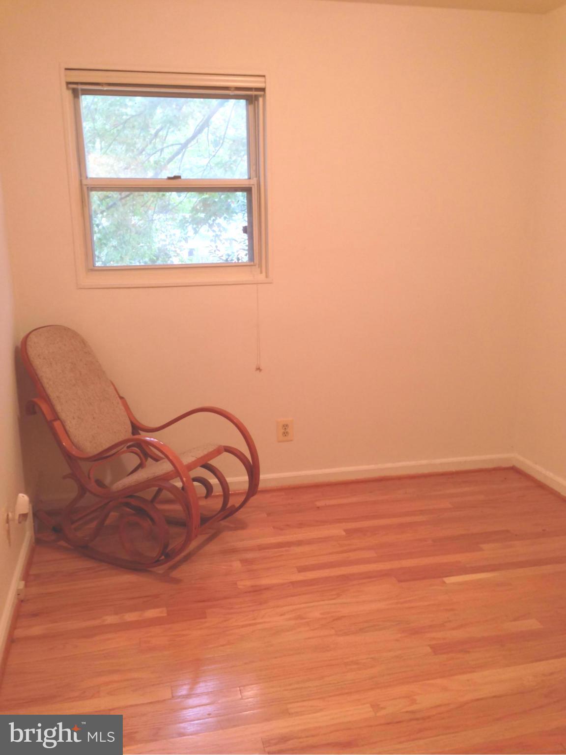 BROYHILL PARK - Residential