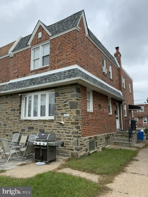 1107 BRIGHTON STREET