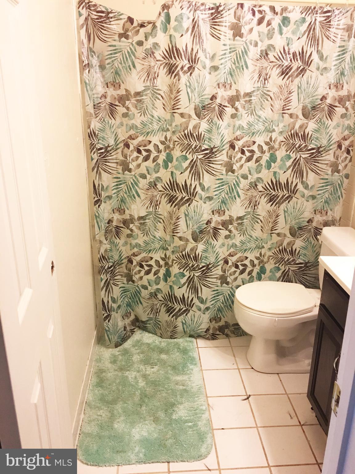 CLINTON PLAZA TOWNHOUSES - Residential