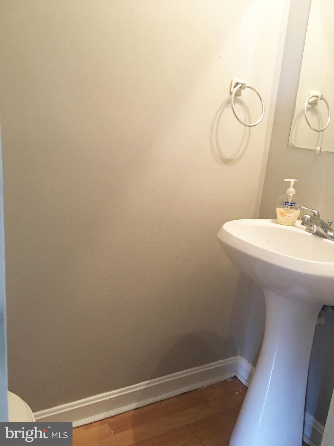 CLINTON PLAZA TOWNHOUSES - Residential