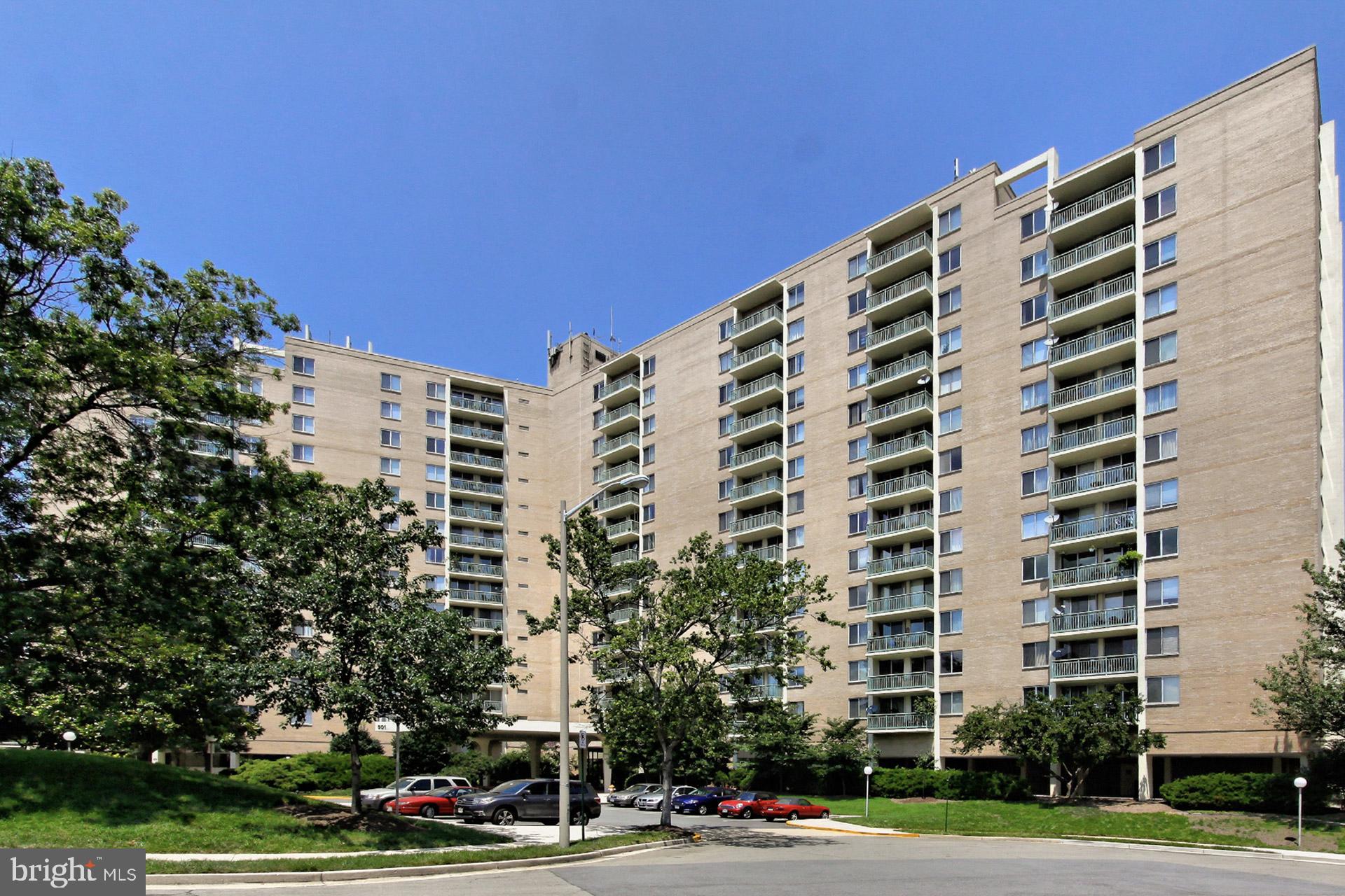 OLD TOWN ALEXANDRIA - Residential