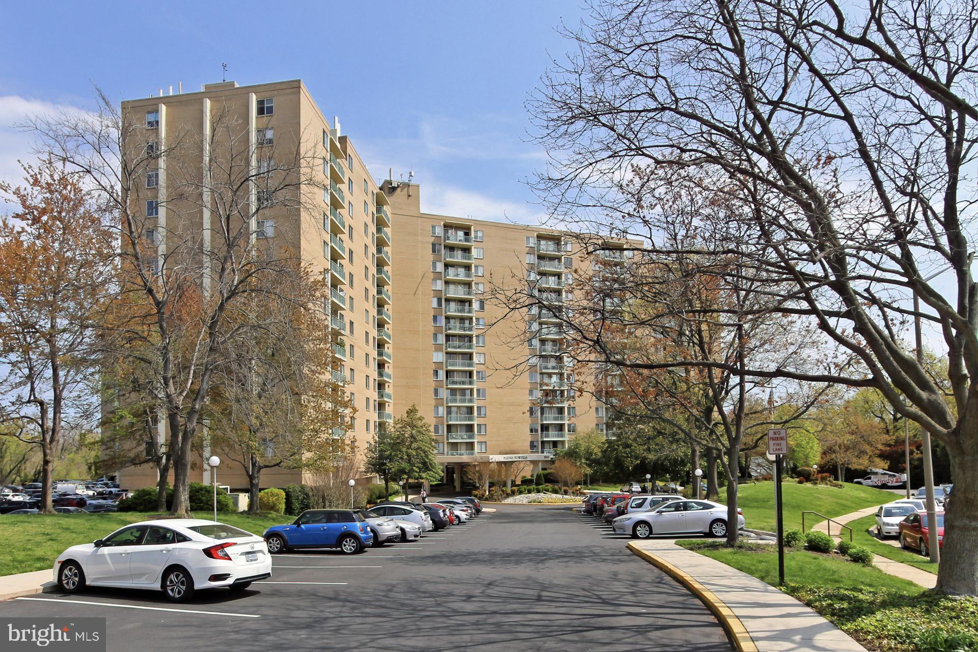 OLD TOWN ALEXANDRIA - Residential