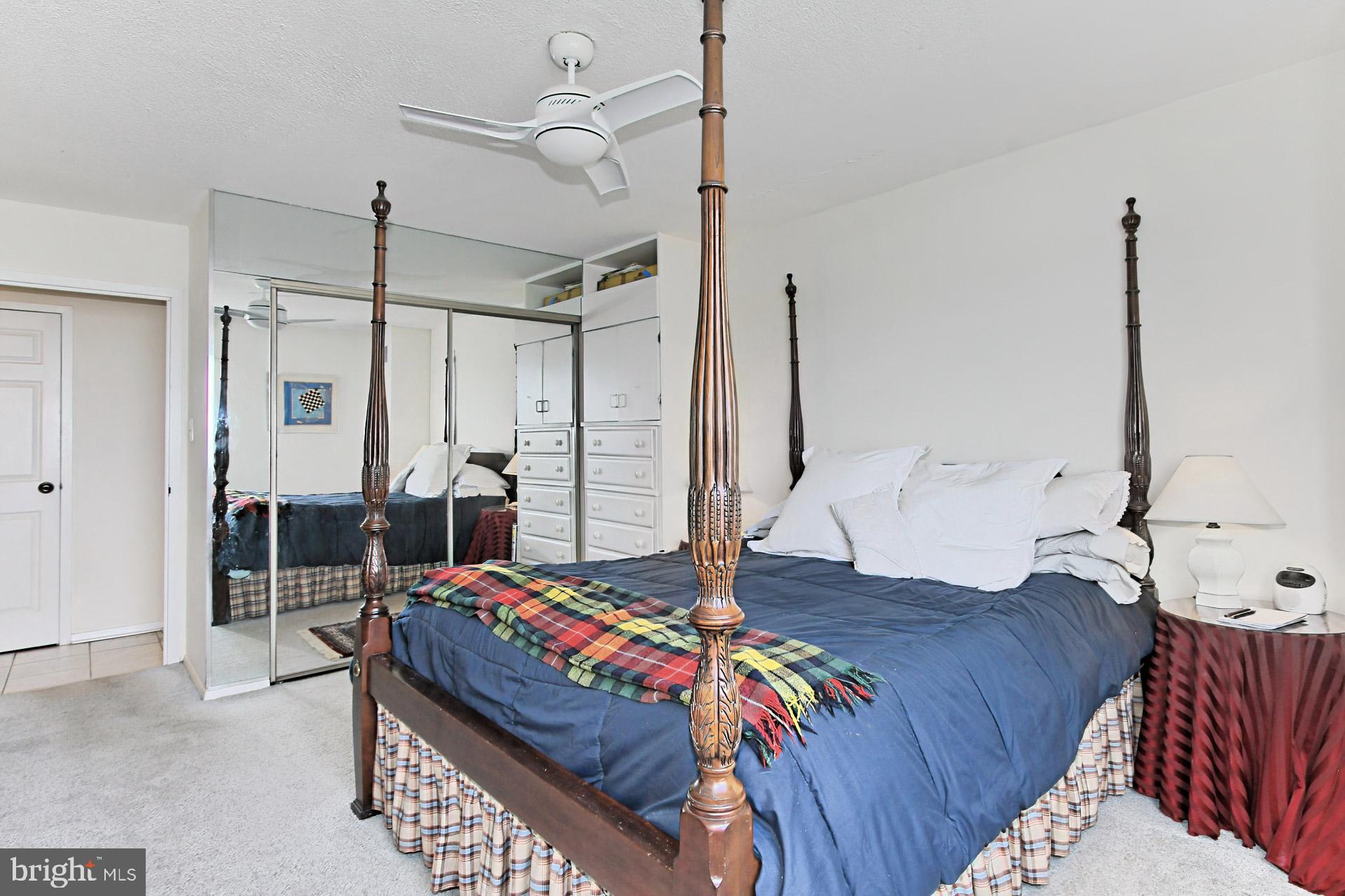 OLD TOWN ALEXANDRIA - Residential