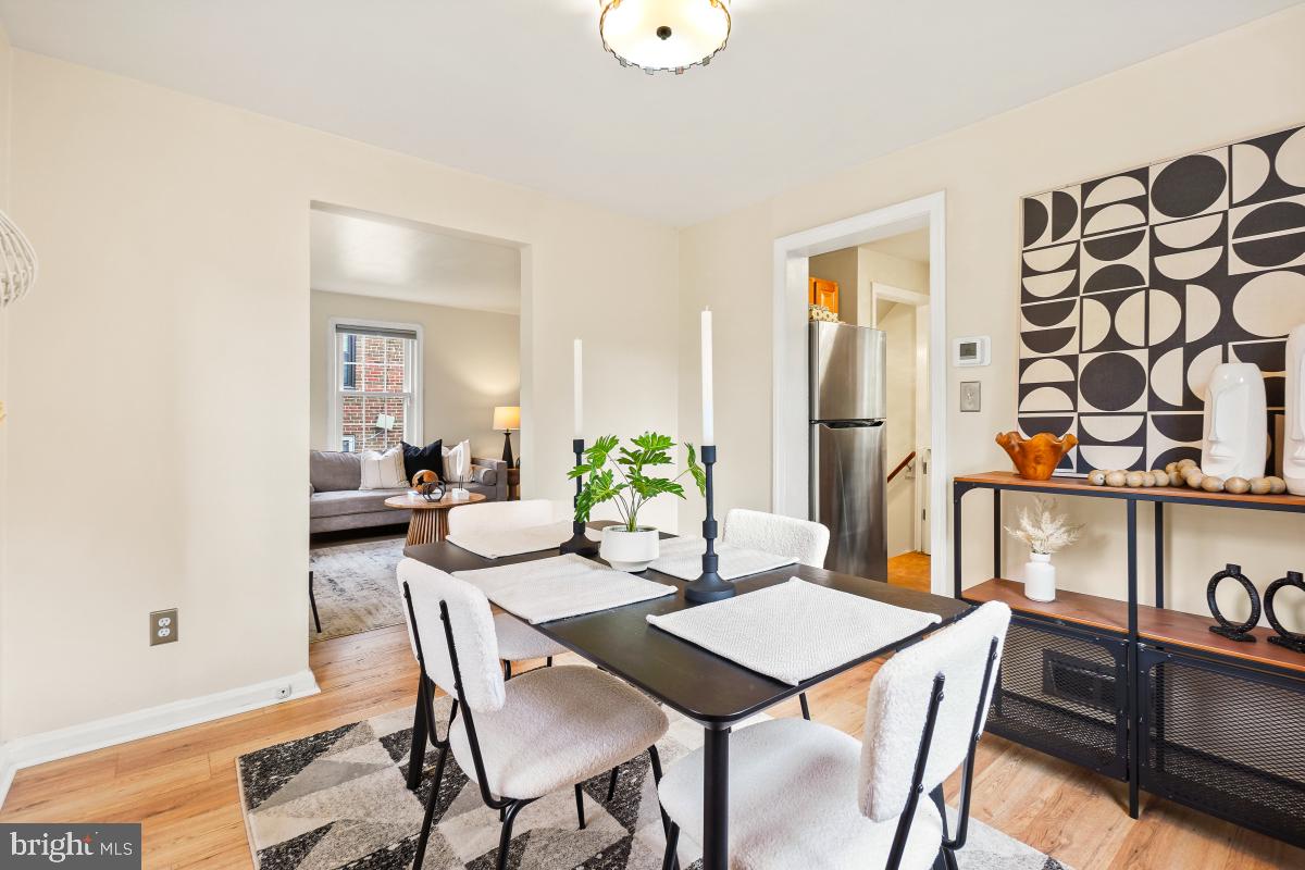 HOLLYWOOD ON THE HILL - Residential